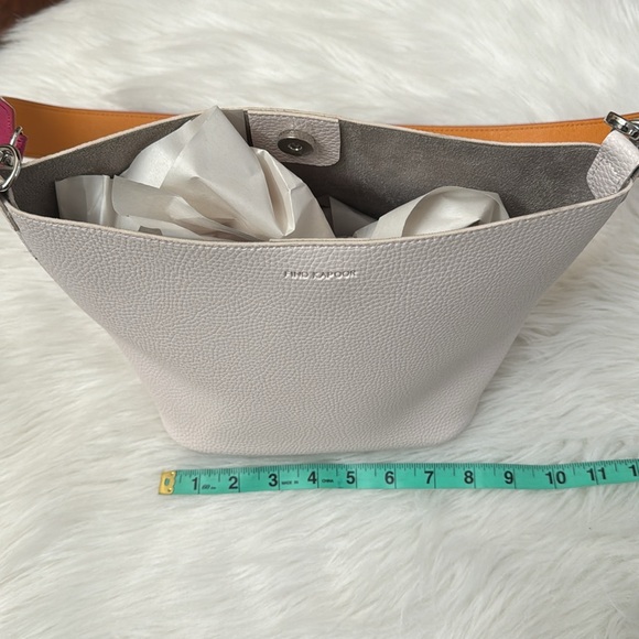 Find Koopar Pingo Bag 20 Basic Line In White - Picture 15 of 16